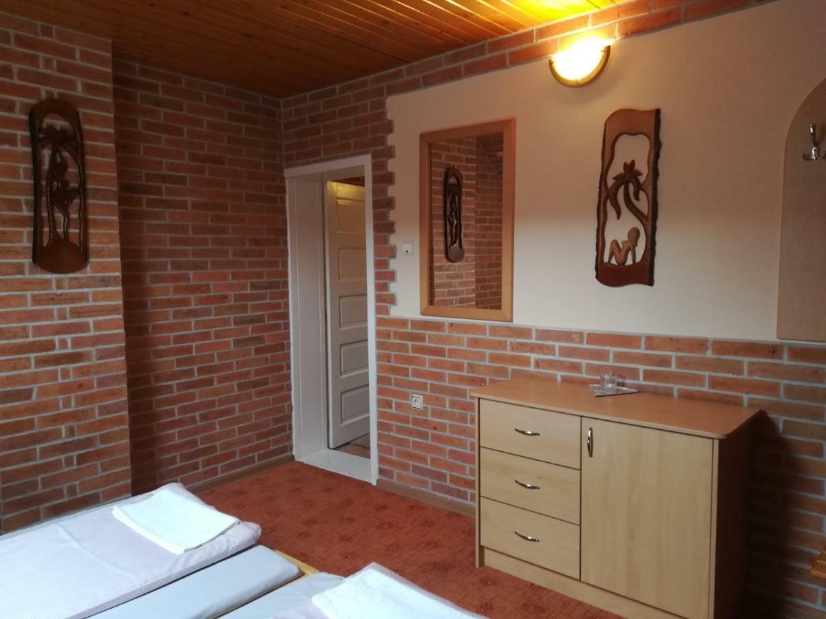 Pensiunea Colt Alb Băile Homorod エクステリア 写真