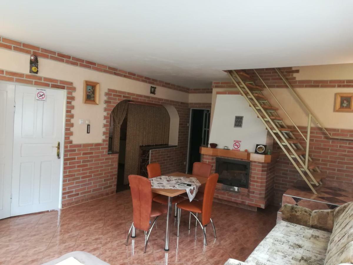Pensiunea Colt Alb Băile Homorod エクステリア 写真