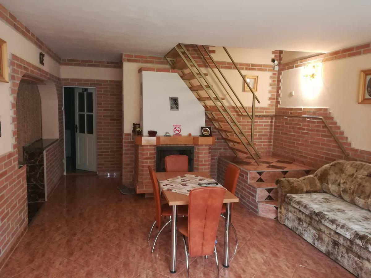 Pensiunea Colt Alb Băile Homorod エクステリア 写真
