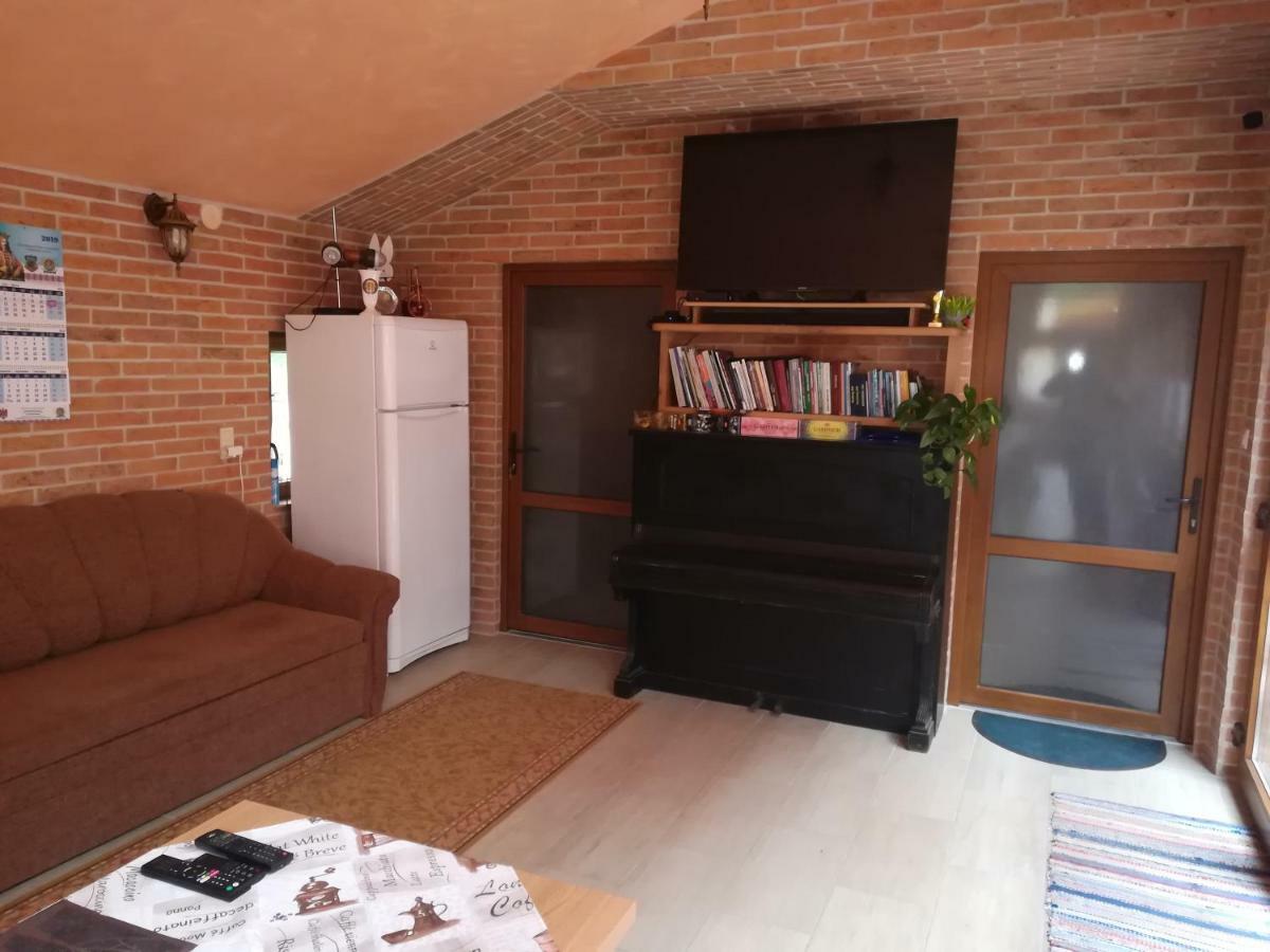 Pensiunea Colt Alb Băile Homorod エクステリア 写真